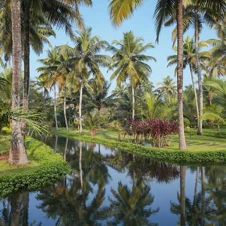 Lakesong Resort Kumarakom Exterior foto